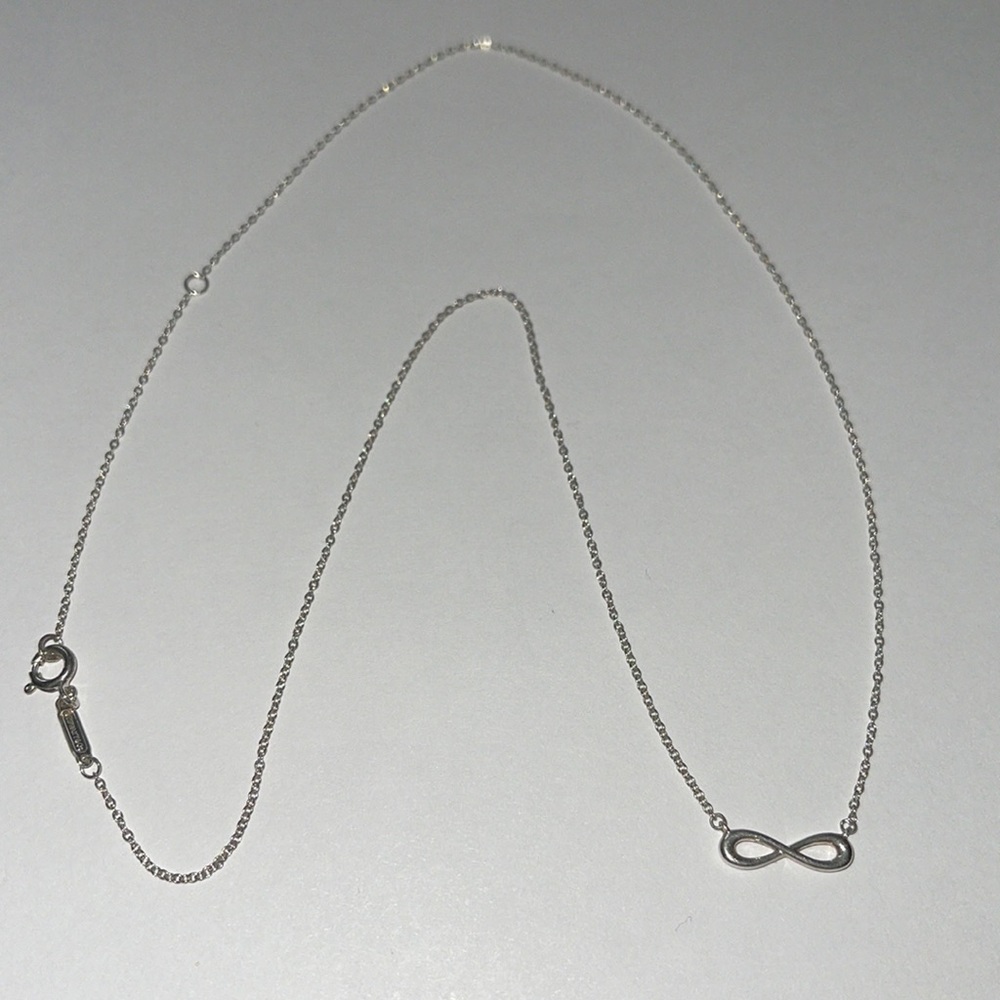 Tiffany & Co. Mini Infinity Pendant Necklace 18” .925 Sterling Silver